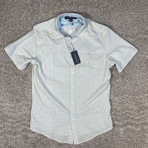 Mizzen + Main Leeward Shirt Men Small White Short Sleeve Button Down Trim Fit